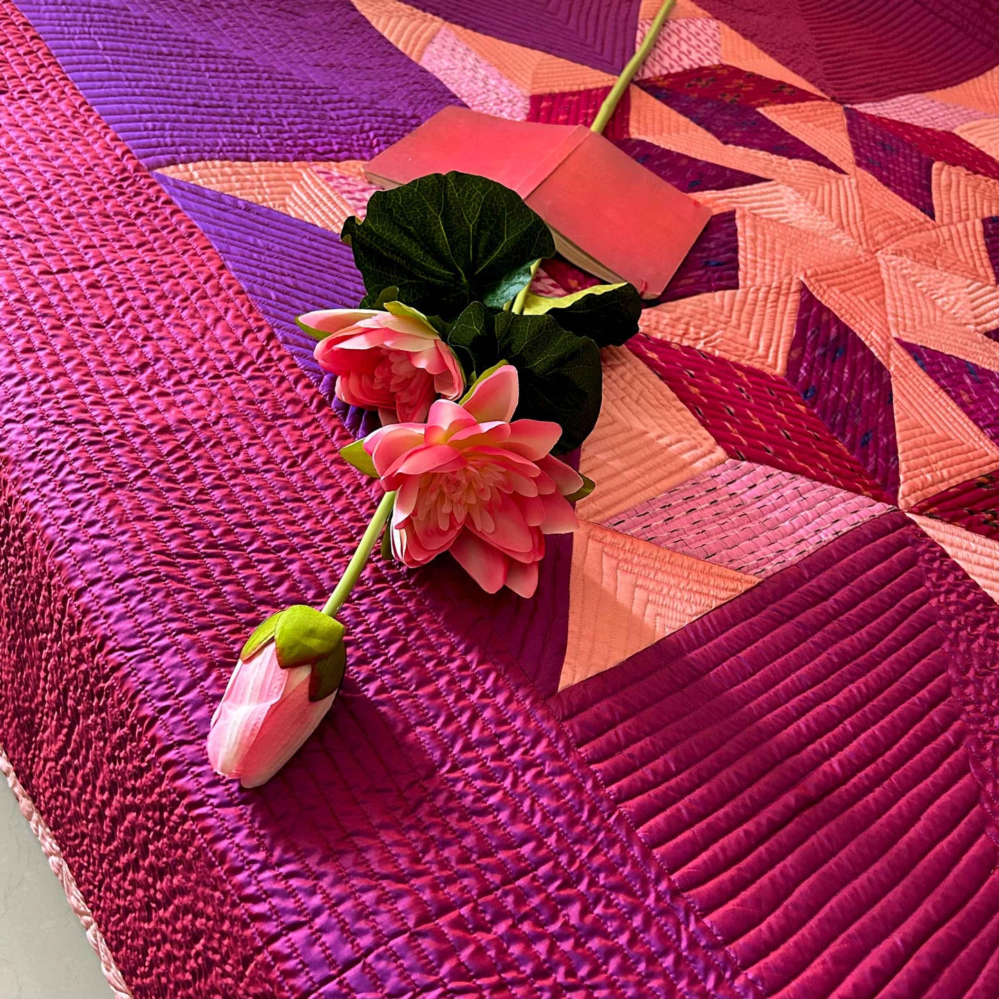 VICKY GORGEOUS KASHMIR PATOLA SILK QUILTED BEDCOVER SET