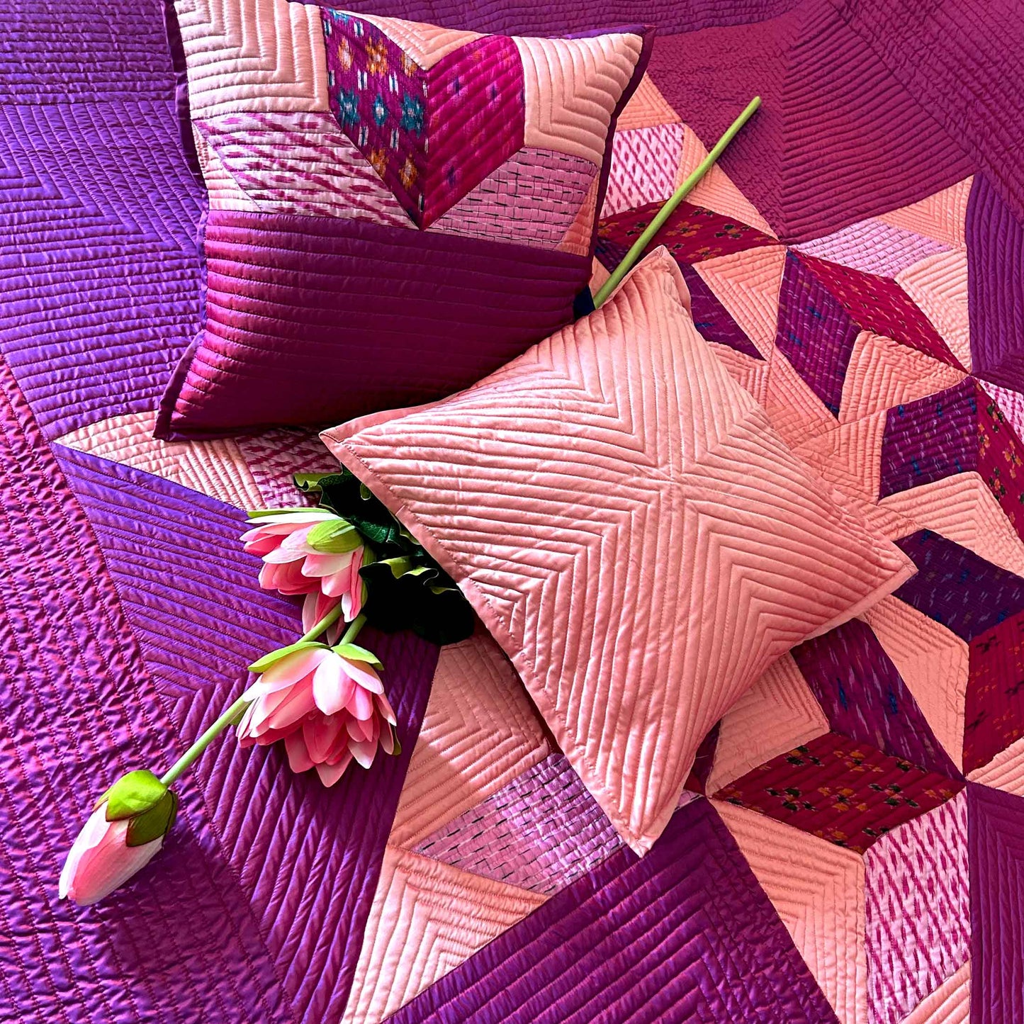 VICKY GORGEOUS KASHMIR PATOLA SILK QUILTED BEDCOVER SET