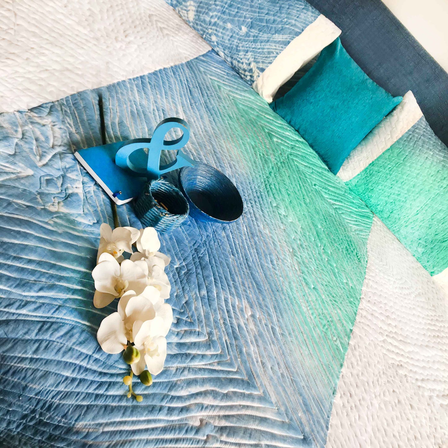CAROL COLOUR CASCADE SHIBORI SHABANG QUILTED BEDCOVER SET