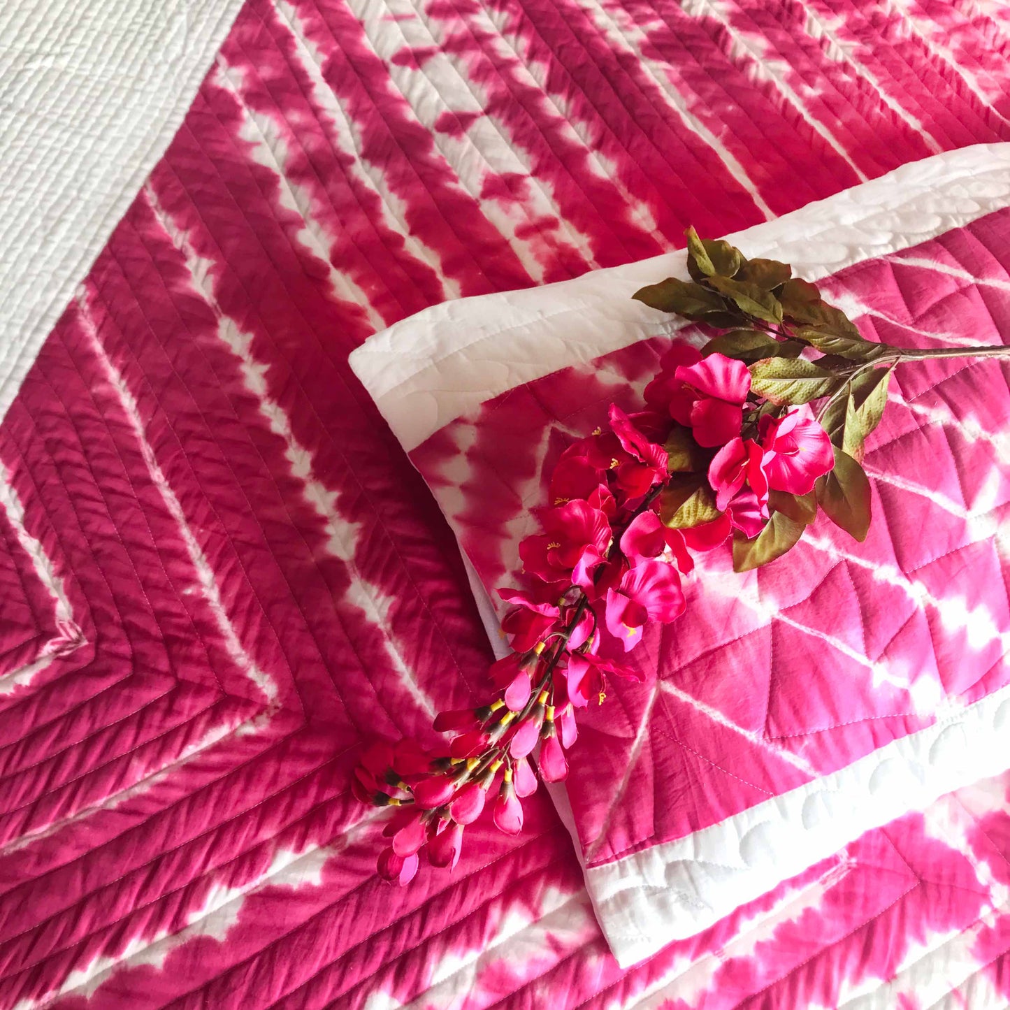 CELINE COLOUR CASCADE SHIBORI SHABANG QUILTED BEDCOVER SET