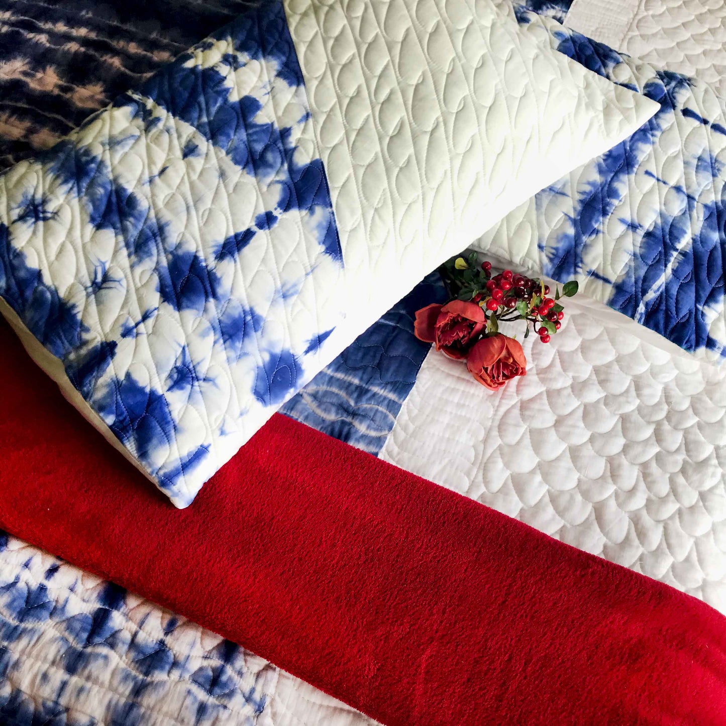CLARA COLOUR CASCADE SHIBORI SHABANG QUILTED BEDCOVER SET