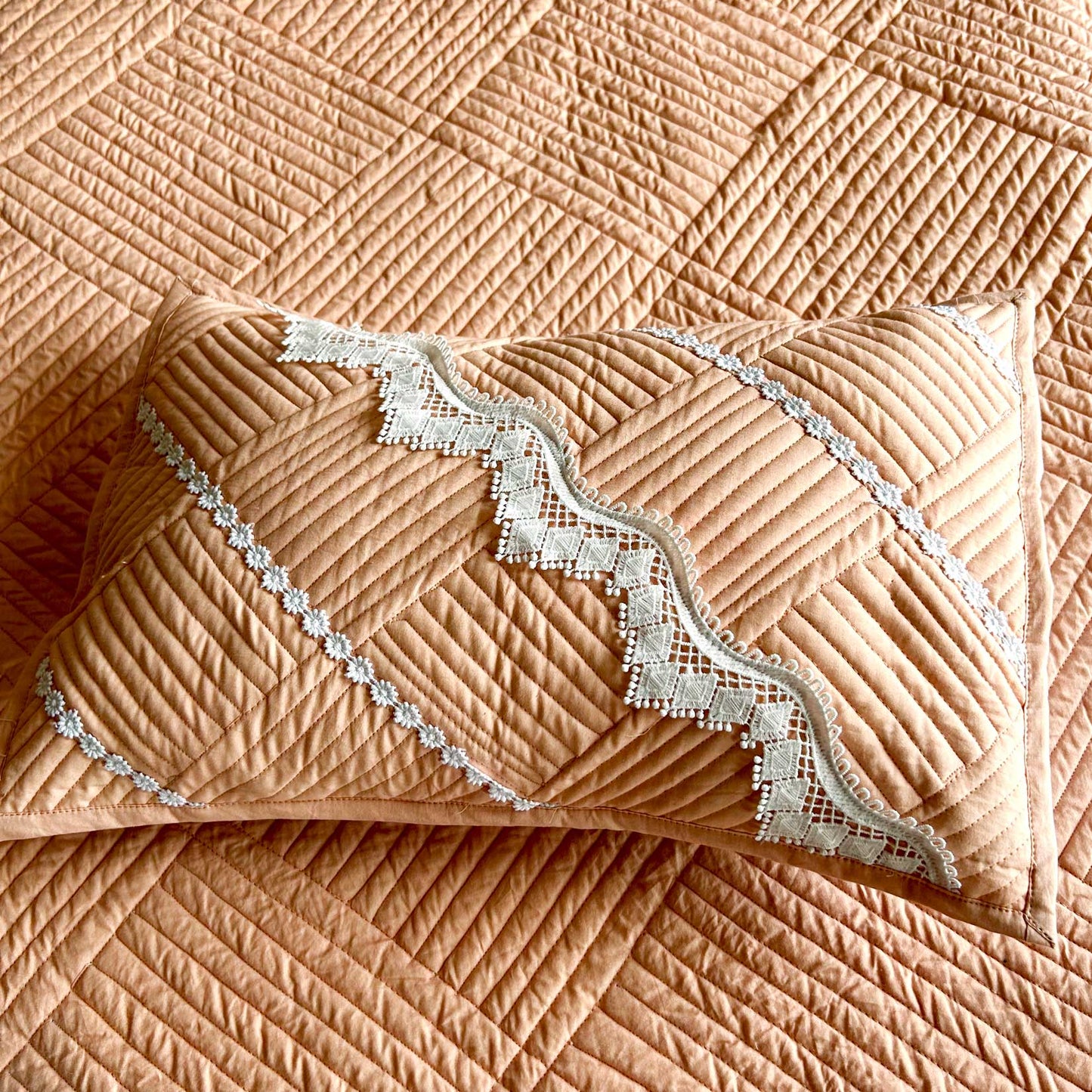 HARRIETT MEDITERRANEAN SERENITY PLEASANT PEACH QUILTED 6 PIECE BEDCOVER SET