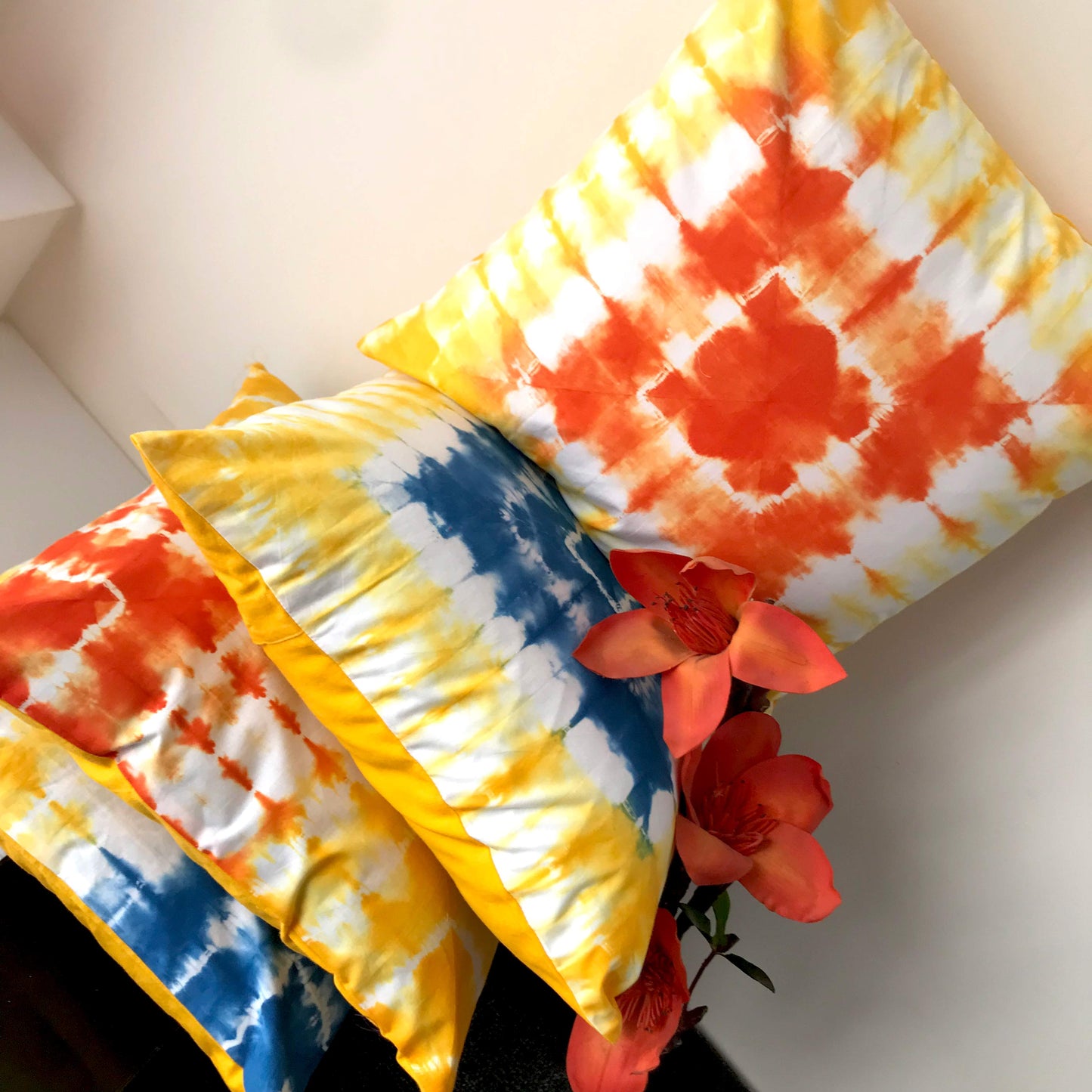 FIONA SHIBORI SHABANG CUSHION COVER SET