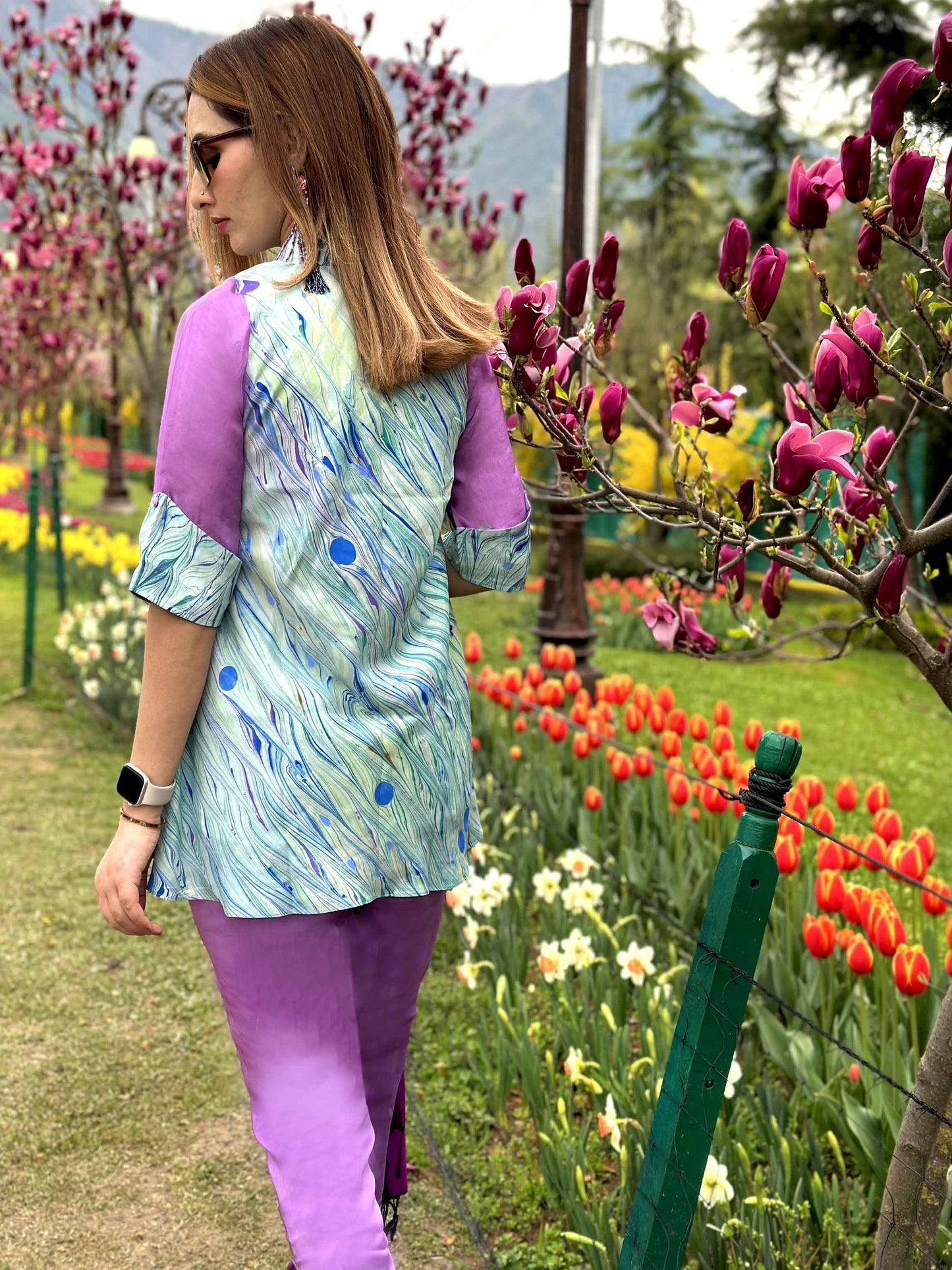 LILLY GORGEOUS KASHMIR WATER MARBLED PURE SILK TUNIC SET