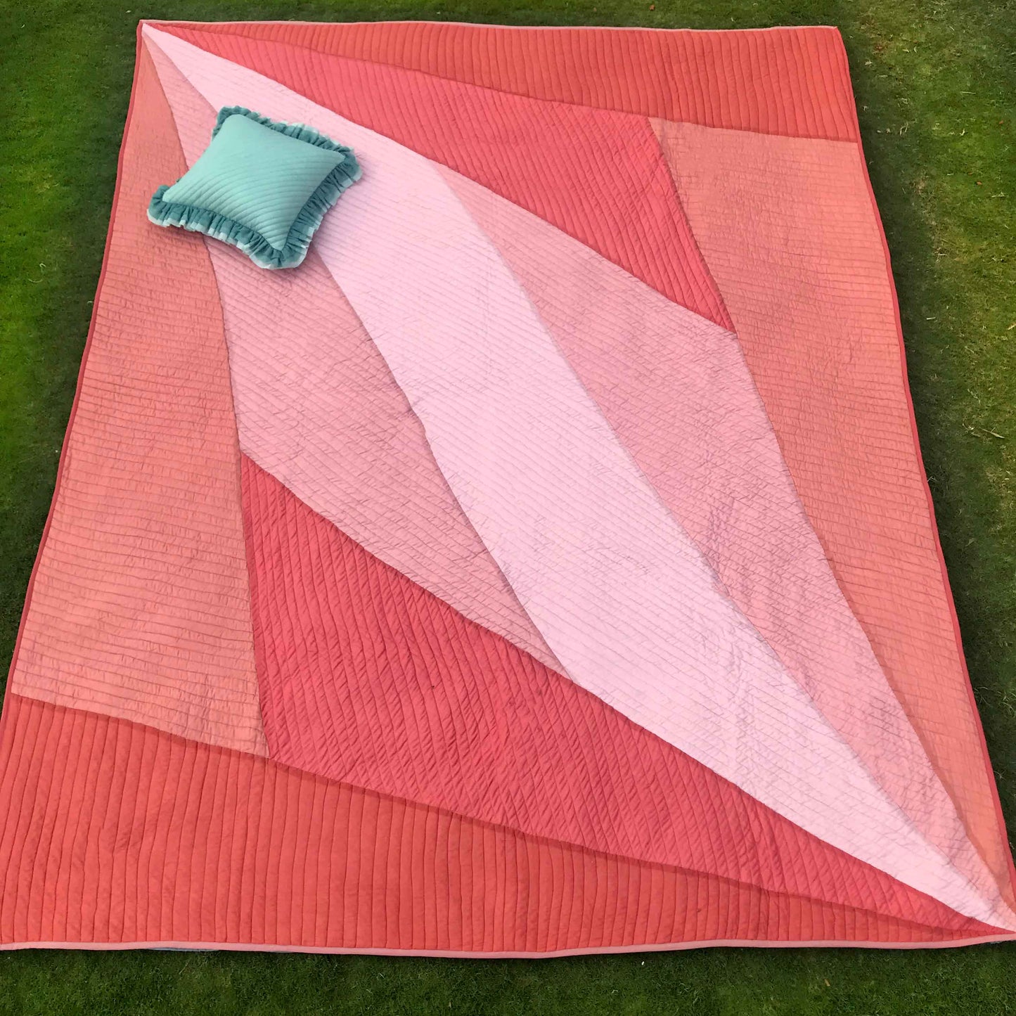 KATIE COPENHAGEN MELANGE PATCHWORK QUILTED BEDCOVER SET