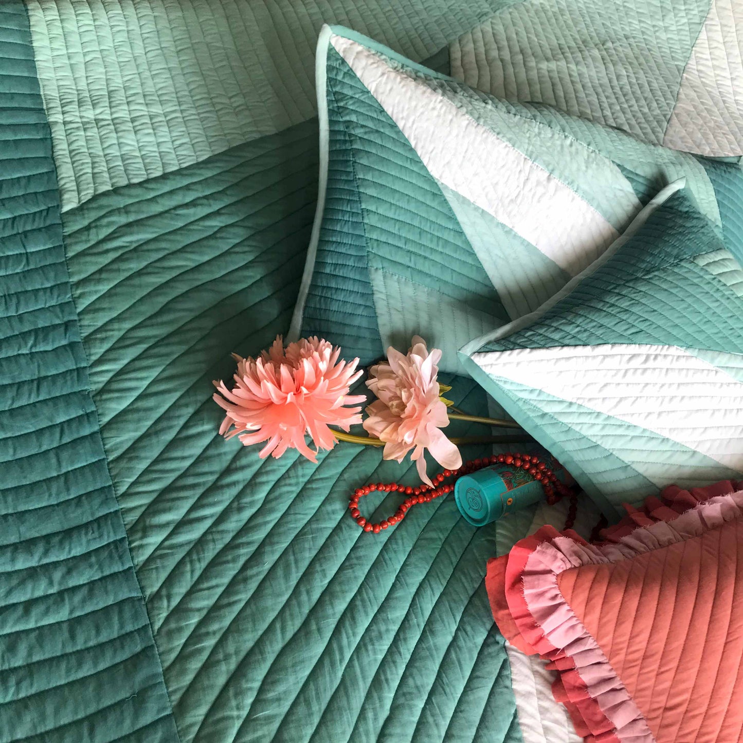 KATHERINE COPENHAGEN MELANGE PATCHWORK QUILTED BEDCOVER SET