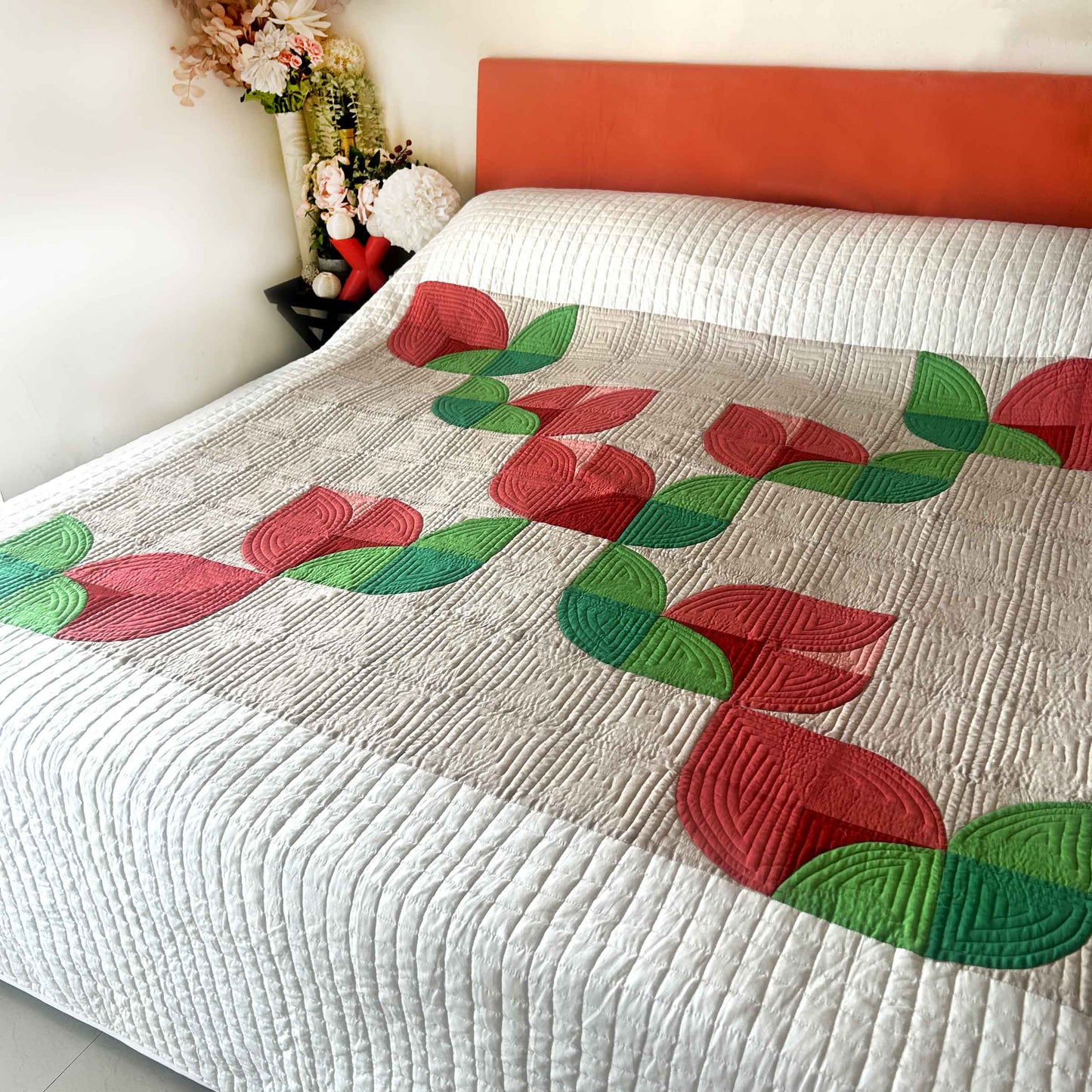 DANICA TULIPS OF KASHMIR PATCHWORK QUILTED BEDCOVER SET