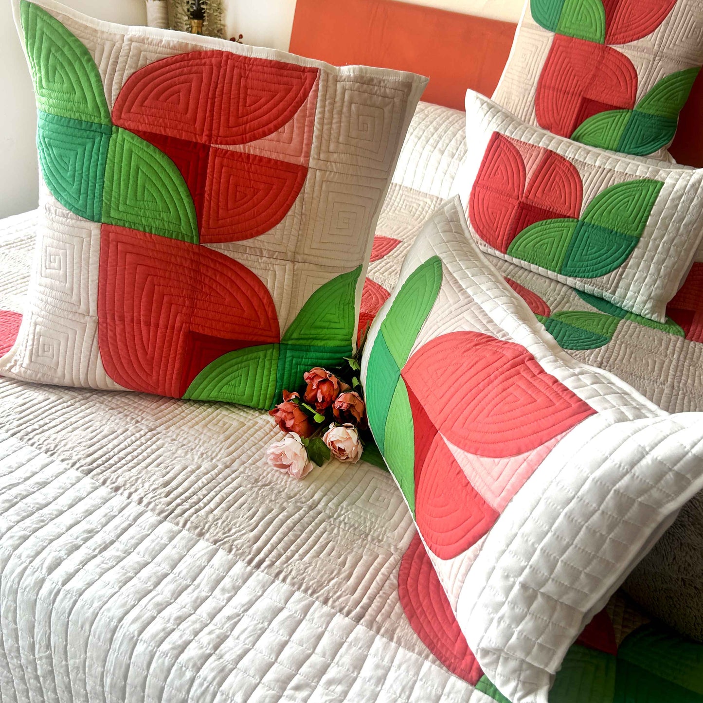 DANICA TULIPS OF KASHMIR PATCHWORK QUILTED BEDCOVER SET