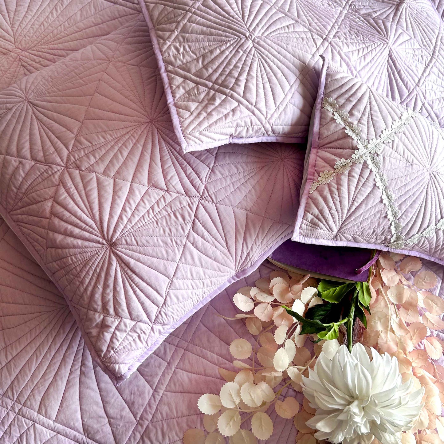 HAYLIE MEDITERRANEAN SERENITY ILLUMINOUS LILAC QUILTED 6 PIECE BEDCOVER SET