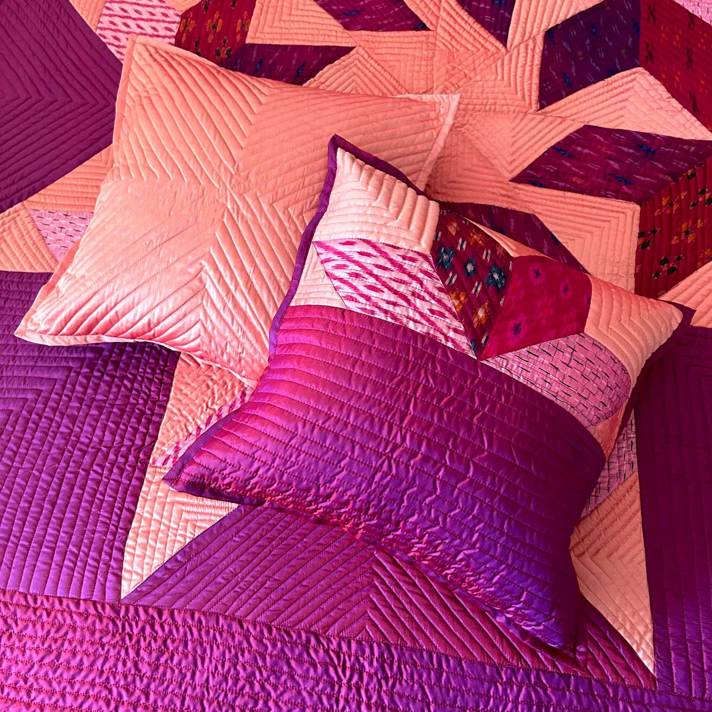 VICKY GORGEOUS KASHMIR PATOLA SILK QUILTED BEDCOVER SET