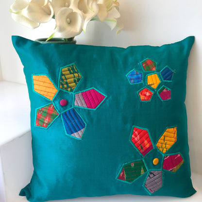 EVELYNN SALZBURG SPRING APPLIQUE CUSHION COVER SET