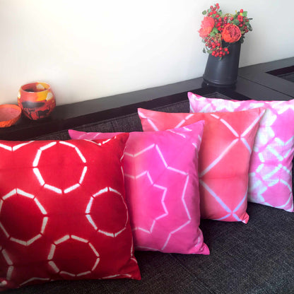 EDVINA BOUQUET SHIBORI CUSHION COVER SET