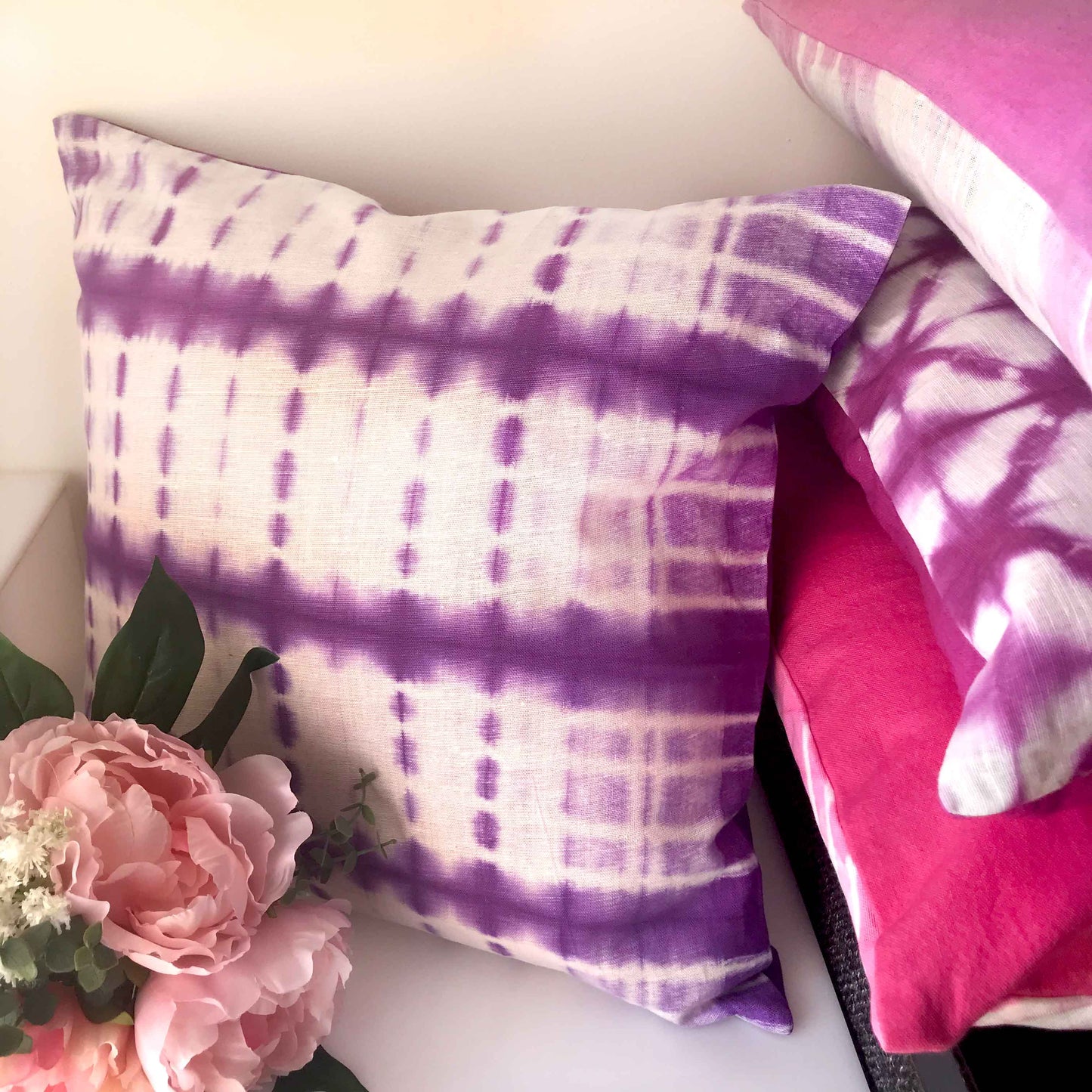 EVA BOUQUET SHIBORI CUSHION COVER SET