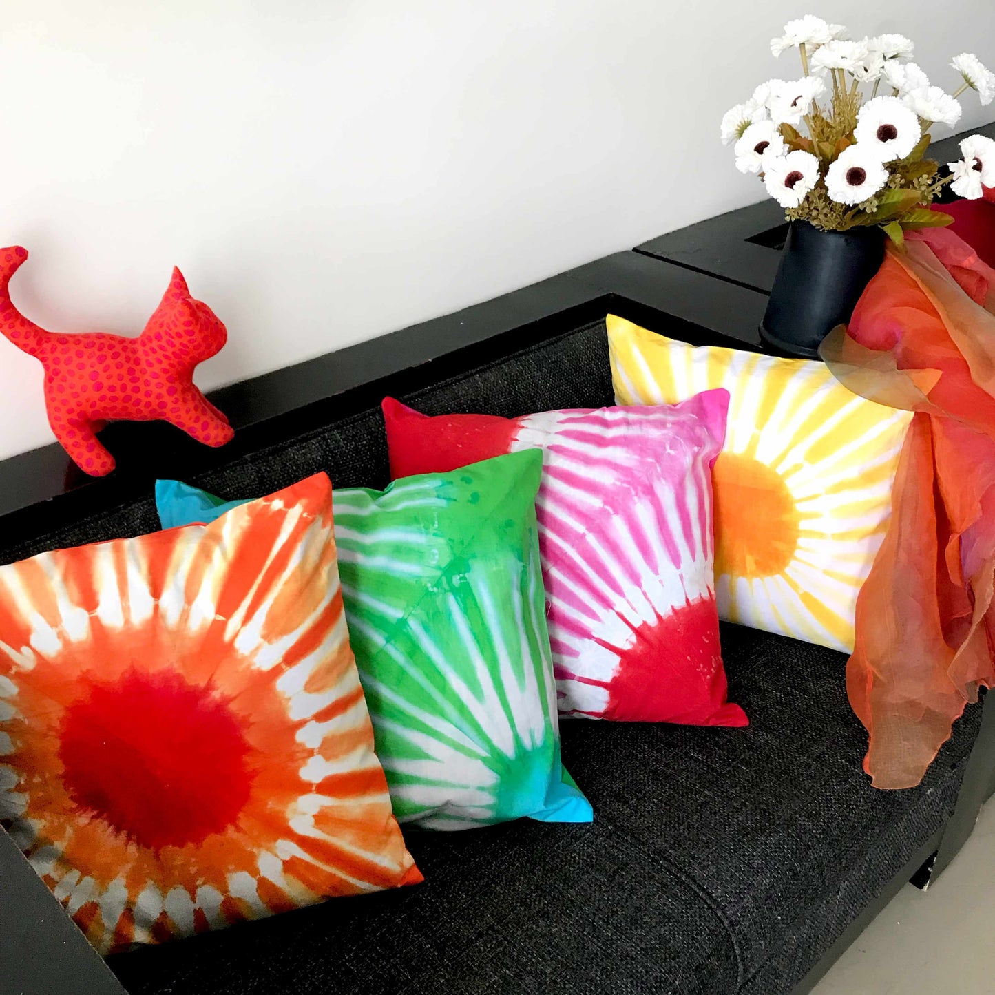 FREIDA SHIBORI SHABANG CUSHION COVER SET