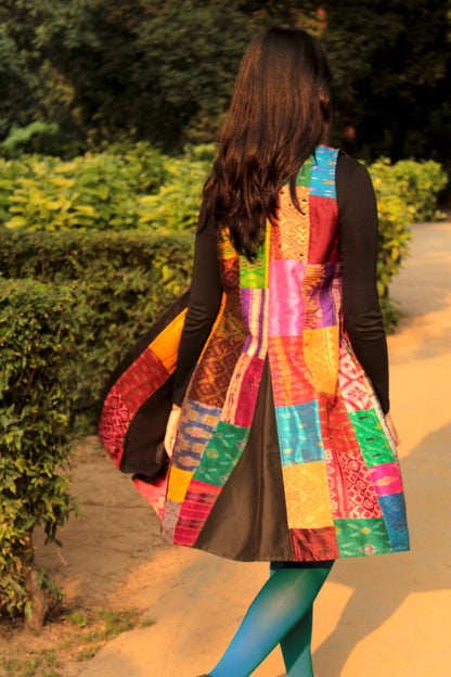 HASIANA PATOLA SILK PATCHWORK LONG REVERSIBLE OVERLAY