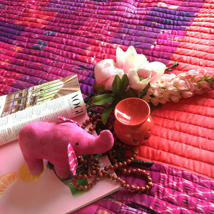 VENESSA LOVE ALWAYS PATOLA SILK QUILTED BEDCOVER SET