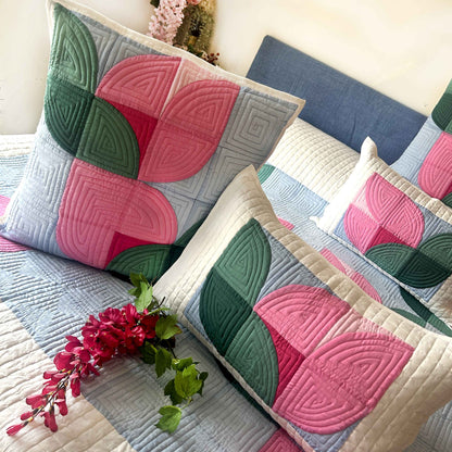 DONNELLY TULIPS OF KASHMIR PATCHWORK QUILTED BEDCOVER SET